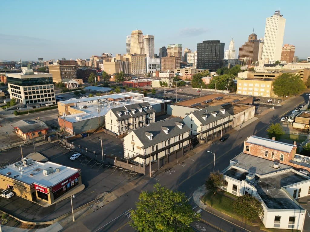 295 Washington St.