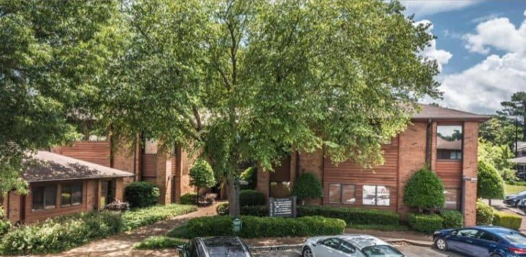 4735 Spottswood Ave., Suite 204  |  Dynamic East Memphis Office Building