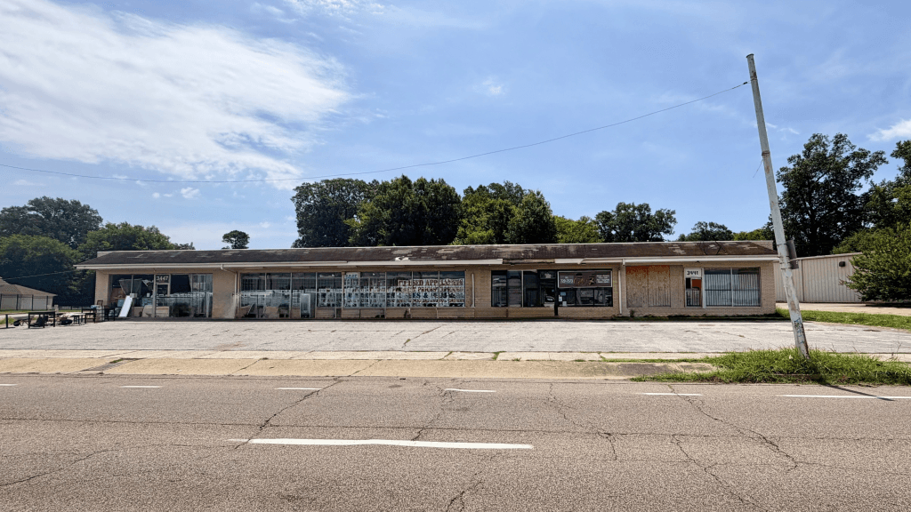 3441 Jackson Ave., Memphis TN 38122  |  Value-Add Investment Opportunity