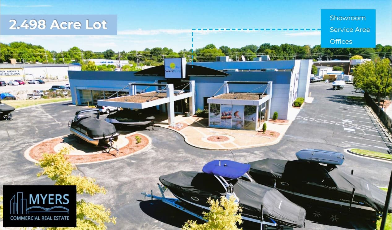 16,303 SF Car/Boat Dealership on a Corner Lot  |  2420 COVINGTON PIKE, MEMPHIS, TN 38128